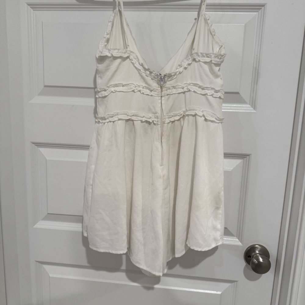 White Ruffled Romper - Picture 3 of 4
